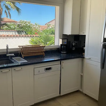Lvam Maraval 8 Guests 4 Bedrooms Swimming Pool Villa Agde