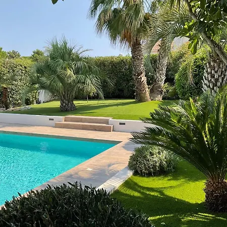 Villa Lvam Maraval 8 Guests 4 Bedrooms Swimming Pool *